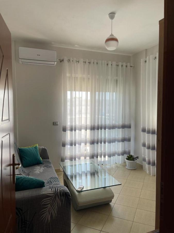 Near By The Sea Apartment Sarande Ngoại thất bức ảnh